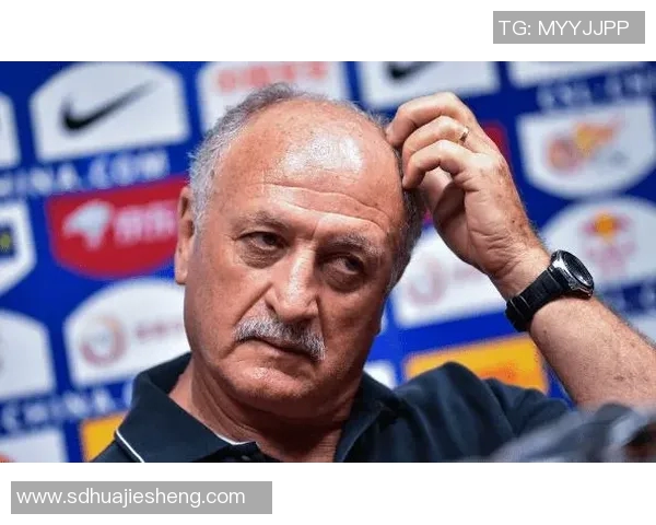 蒙蒂:从默默无闻到足球传奇,他如何改变了现代足球的面貌 蒙蒂:从默默无闻到足球传奇,他如何改变了现代足球的面貌